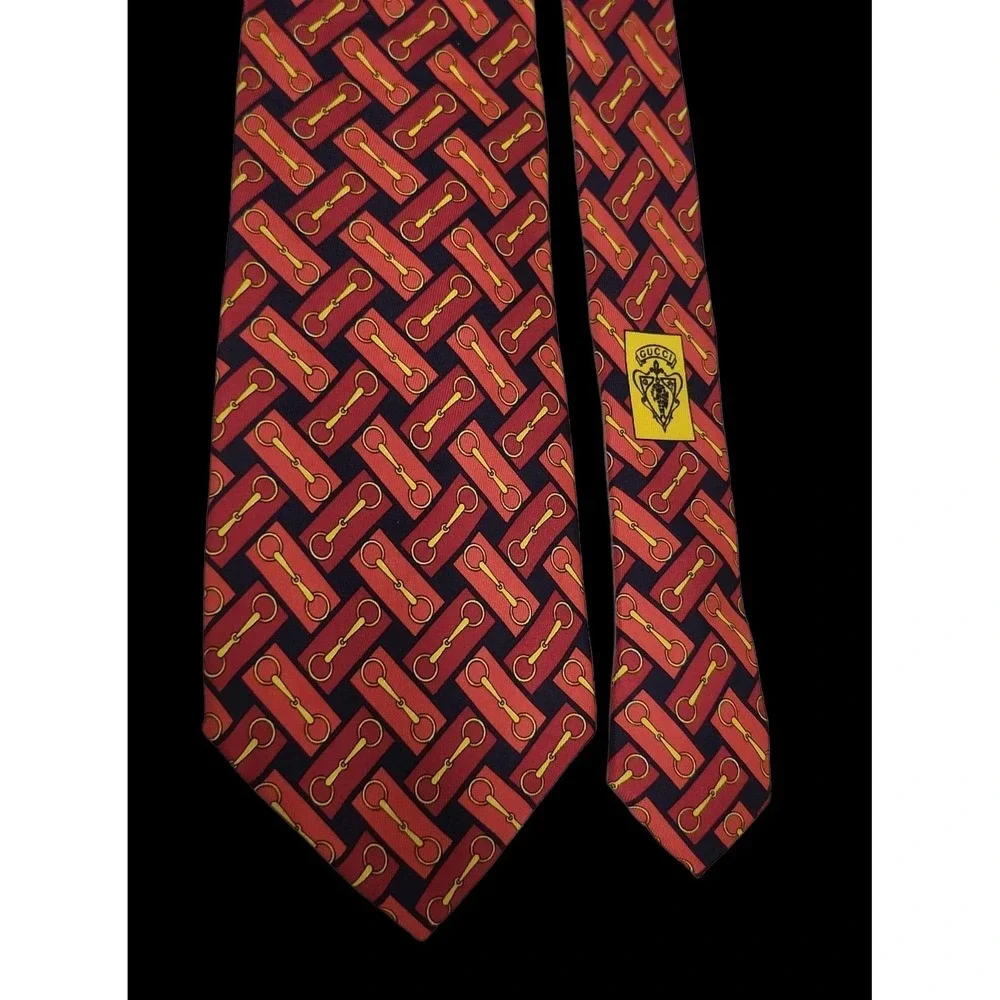 Authentic Gucci‎ 100% Silk Made in Italy Tie